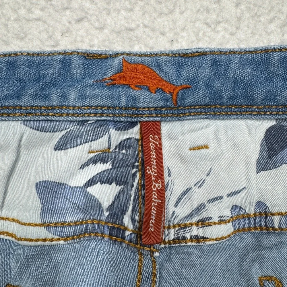 Tommy Bahama Denim Jeans Blue Straight Stretch Denim‎ Medium Wash Men's 38x32